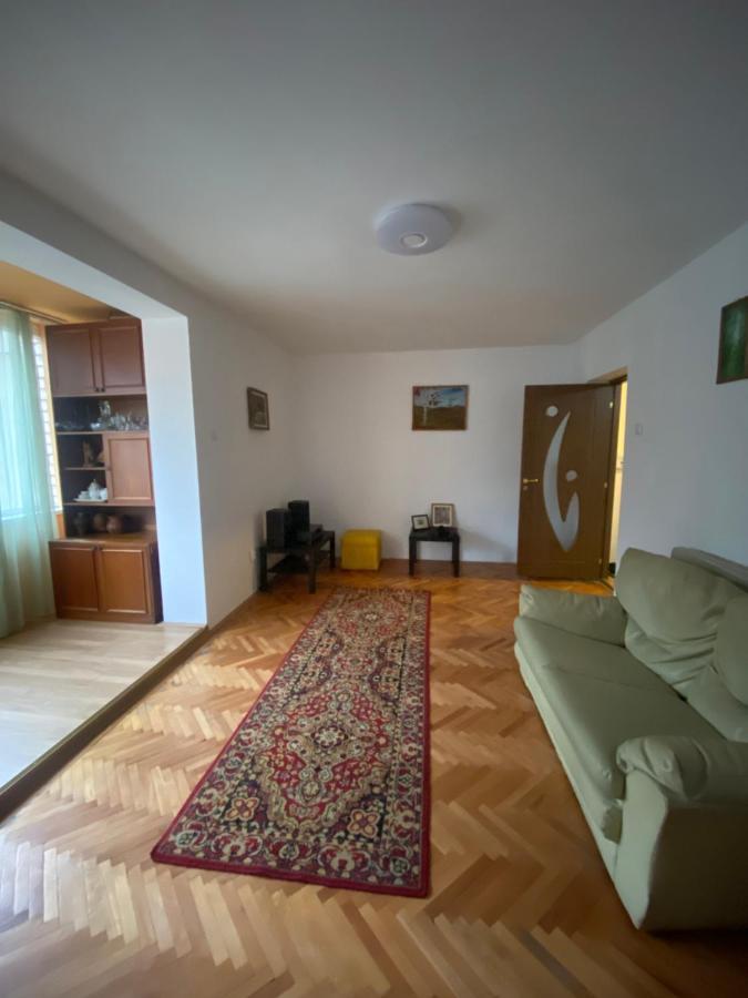 Maria'S Apartments Targu Mures Exterior foto